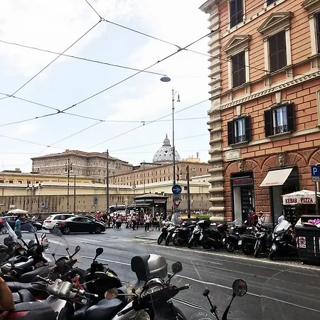 Lägenhet Near 2 Vatican